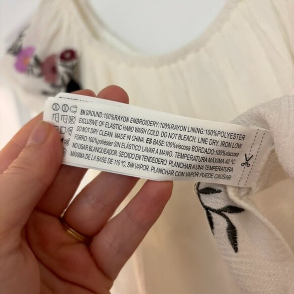 Forever 21 White Off The Shoulder Floral Embroidered Top - Picture 7 of 9